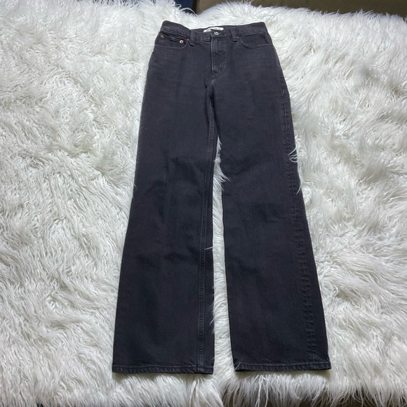 Abercrombie & Fitch Denim - Abercrombie The 90’s Relaxed‎ High Rise Jeans